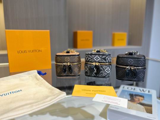 LV Kingring Bag