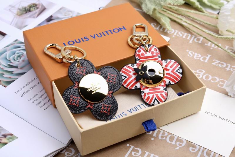 LV Keyring lyr57