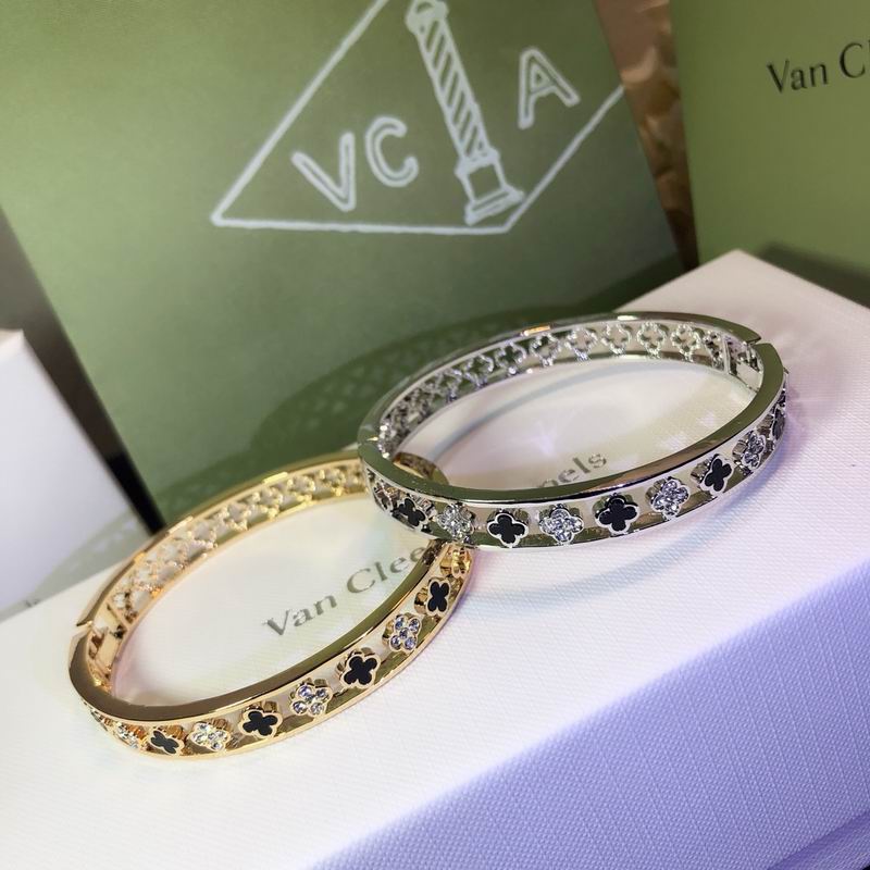 2026 Van Cleef & Arpels 饰品 0625