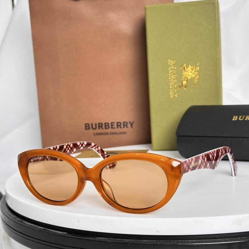 2025 Burberry Glasses 1128