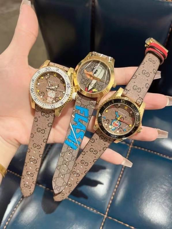 Gucci watch 041642