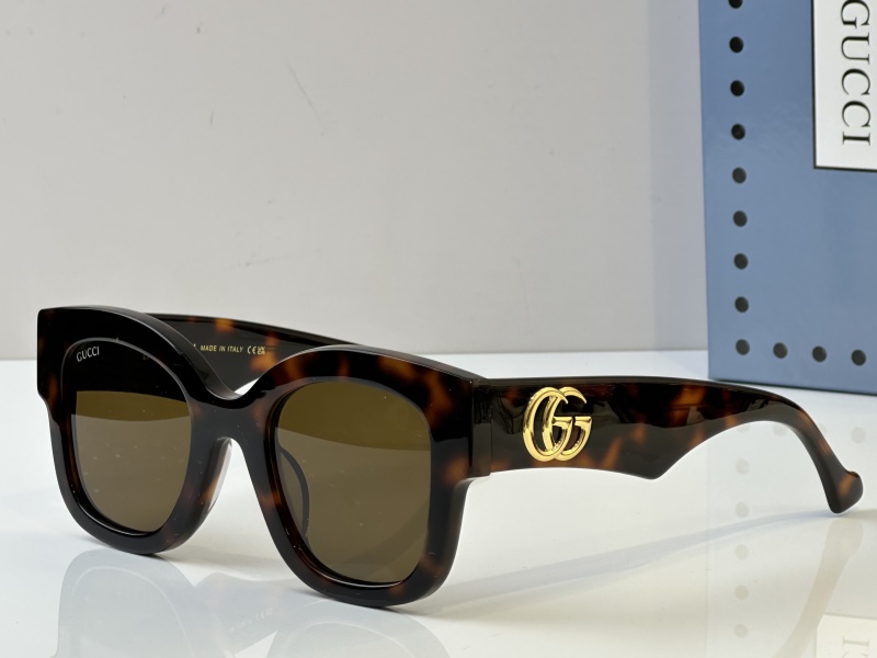 Gucci Glasses 08smh08
