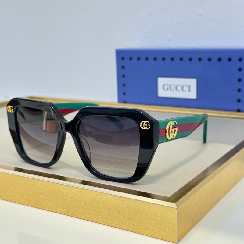 Gucci Glasses 08smh44