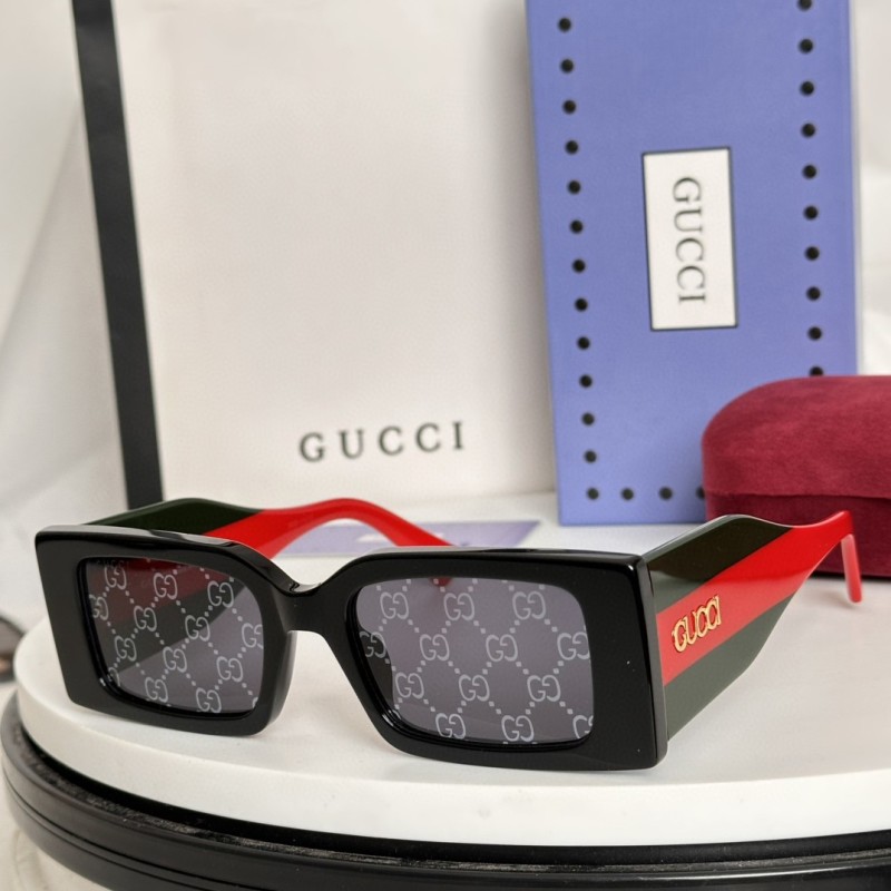 Gucci Glasses 08smh62