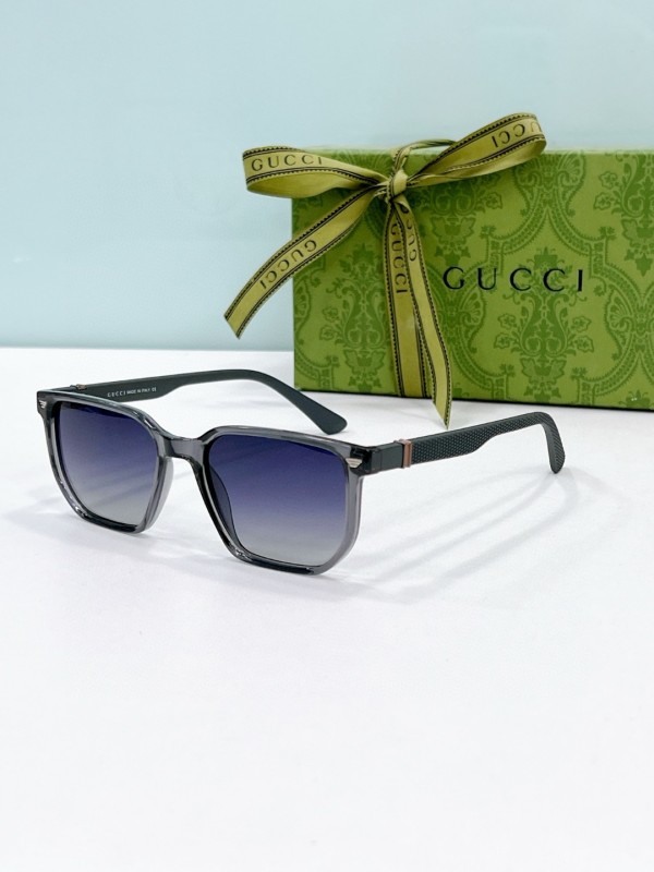 Gucci Glasses 08smh69