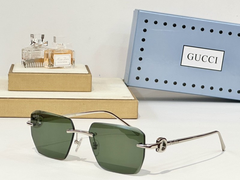 Gucci Glasses 08smh94