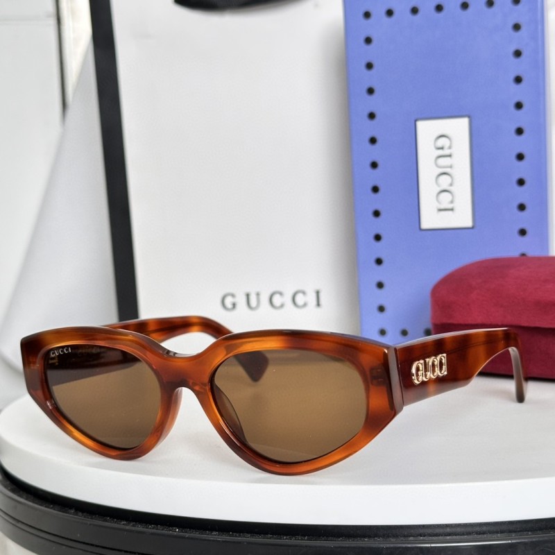 Gucci Glasses 08smh131