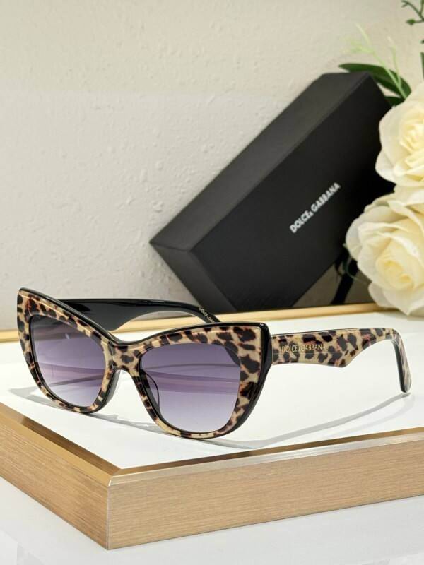 DG Glasses 08smh23