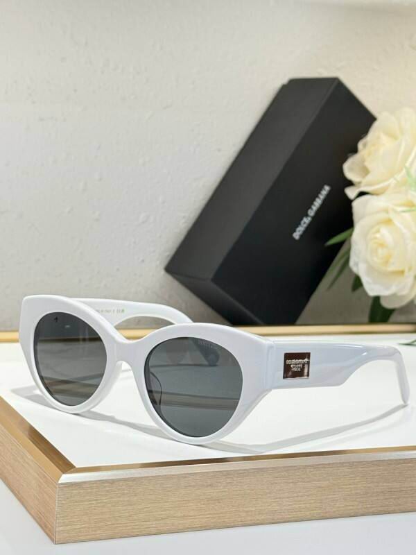 DG Glasses 08smh24