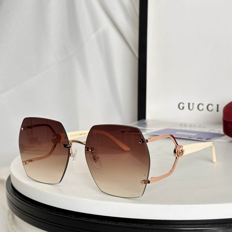 Gucci GG1562S 63 18-145 e