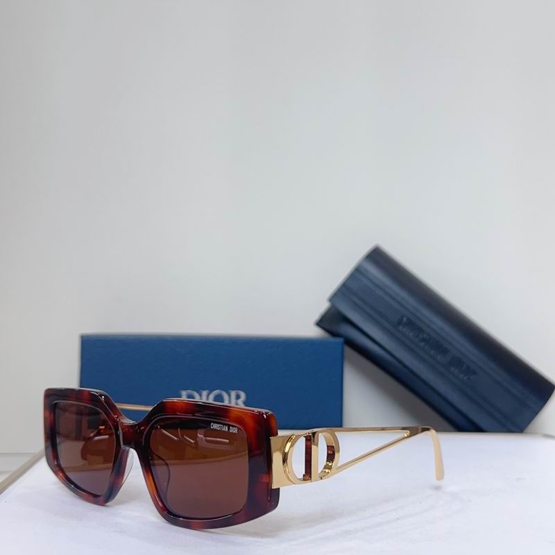 Dior DSGTA52U 55 18 138 g