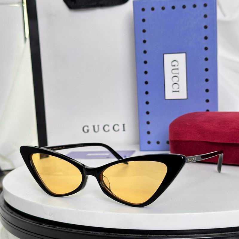 Gucci Glasses smr212