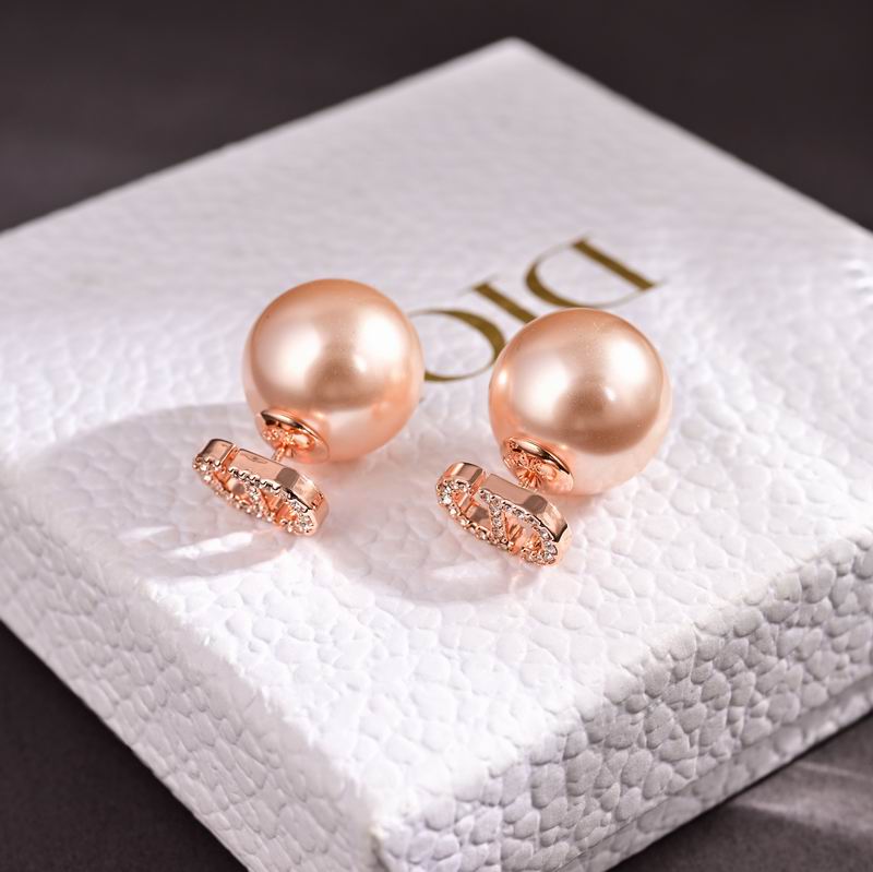 2025 Dior 耳钉3 1126