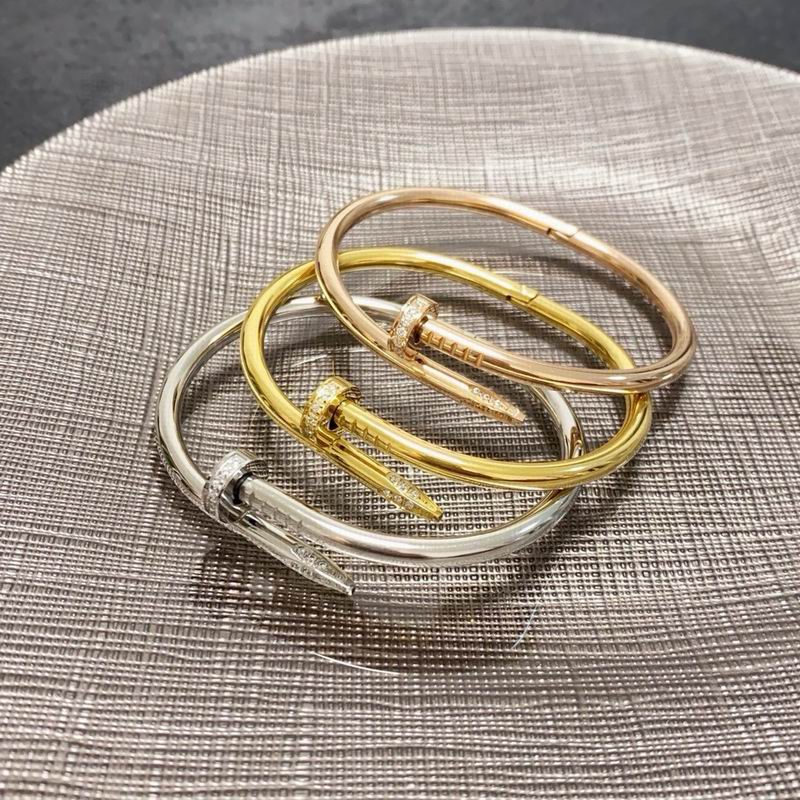Cartier bracelet 10yxx26