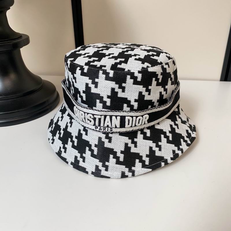26 Dior Hat 0829