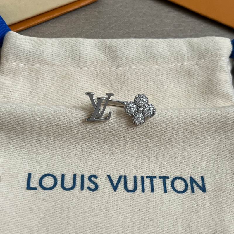 LV ring 11yxx08