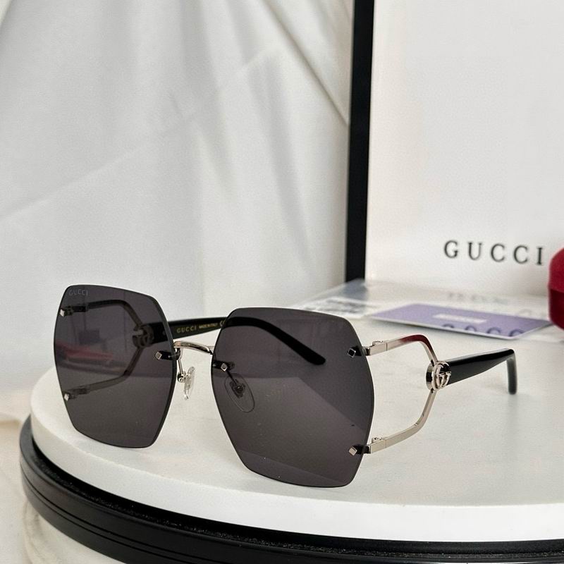 Gucci Glasses smr112