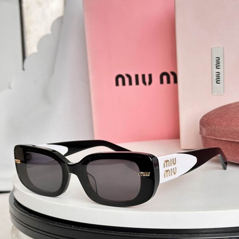 Miu Miu Glasses sms 204