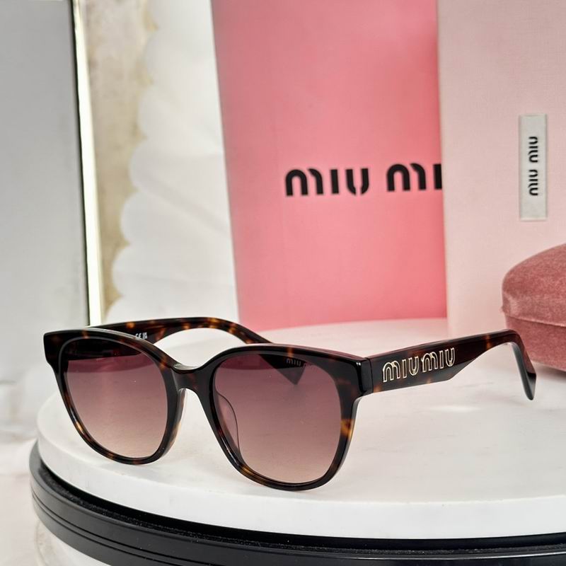 Miu Miu Glasses sms 211