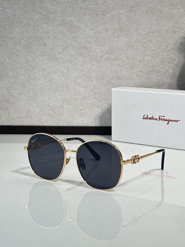 Ferragamo Glasses sms31