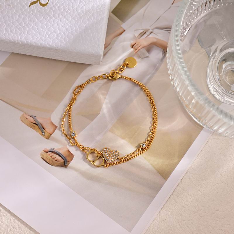 26 Dior 手镯手链 0824