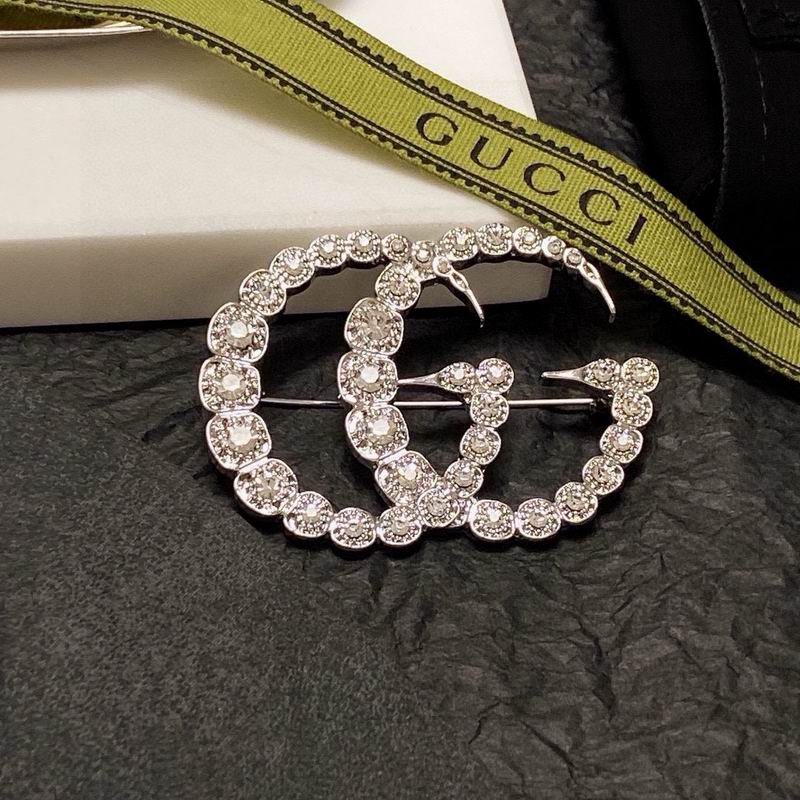 Gucci Brooch 02yxs03