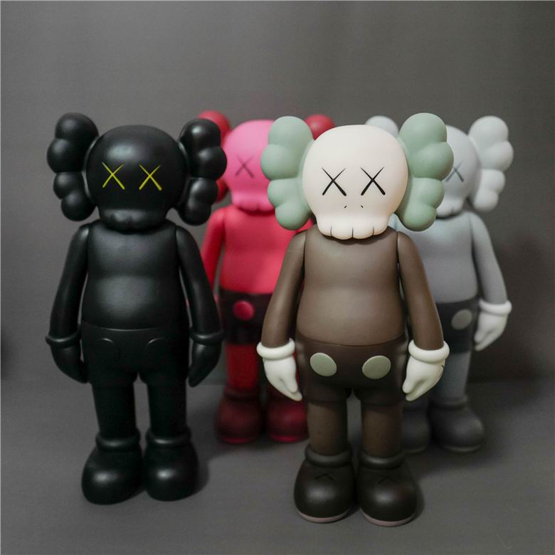 Kaws 37cm 4C m37