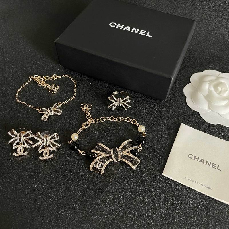 Chanel Suits 02yxs03
