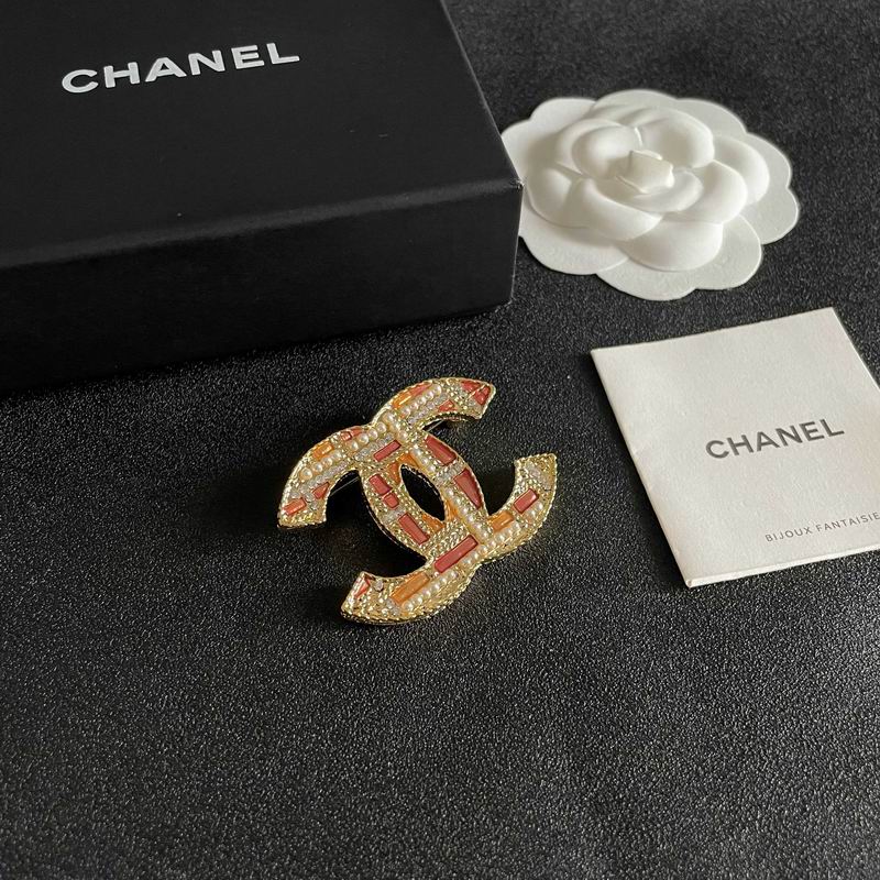 Chanel Brooch 02yxs01