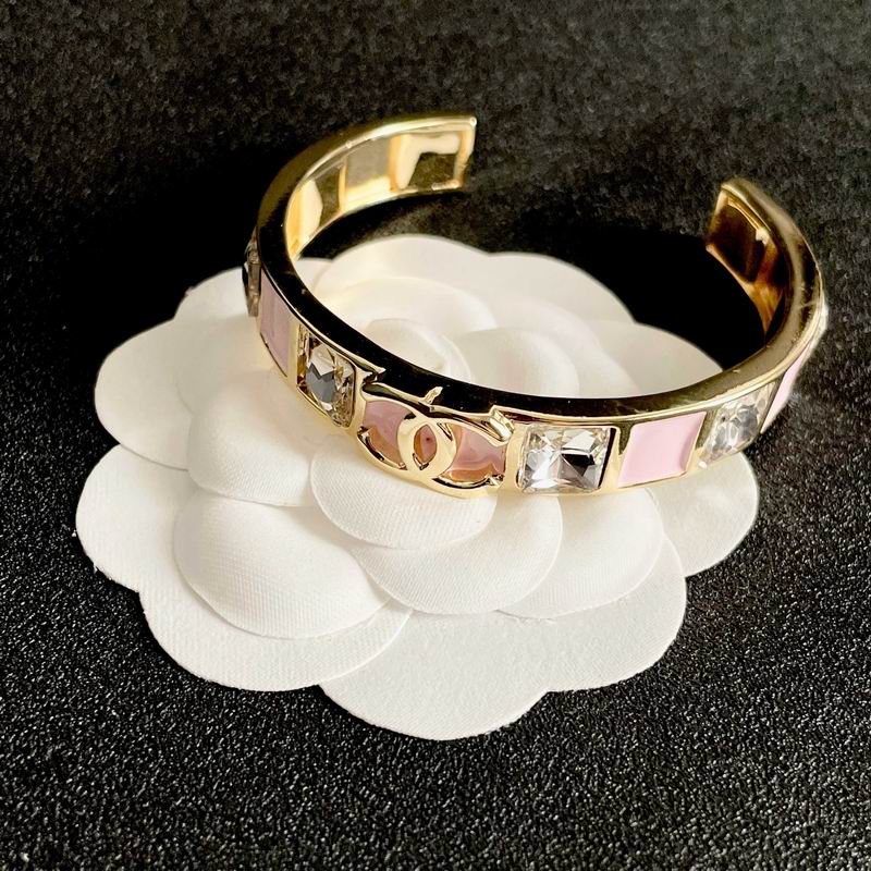 Chanel Bracelet 03yxs14