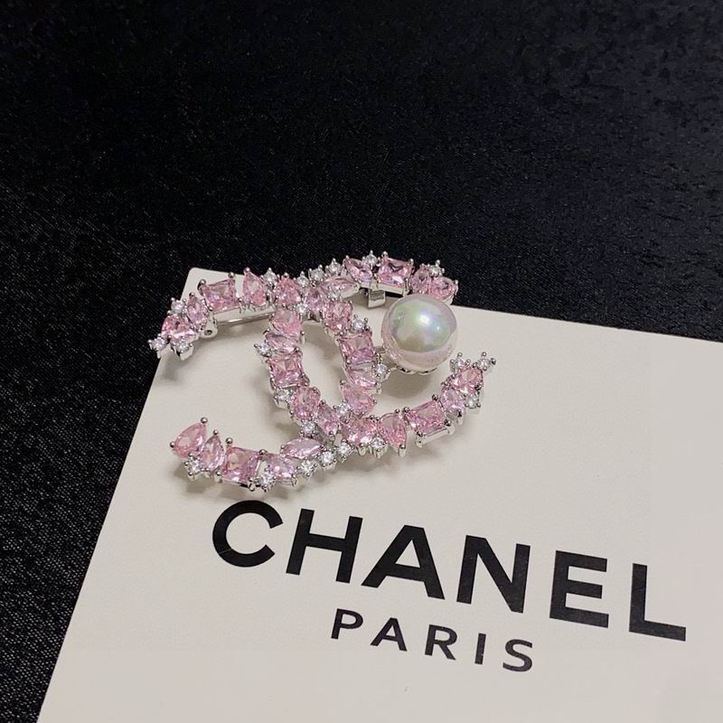 Chanel Brooch 04yxs94