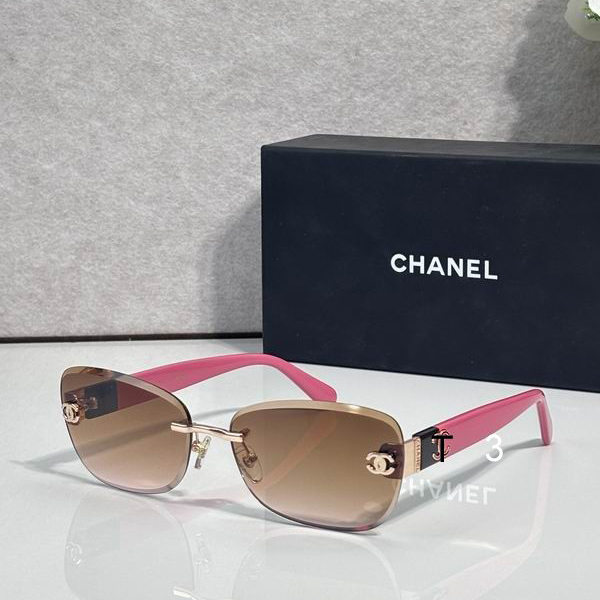 Chanel H1909Q 65 17-143 c