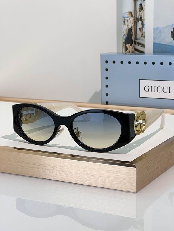 Gucci Glasses sms216