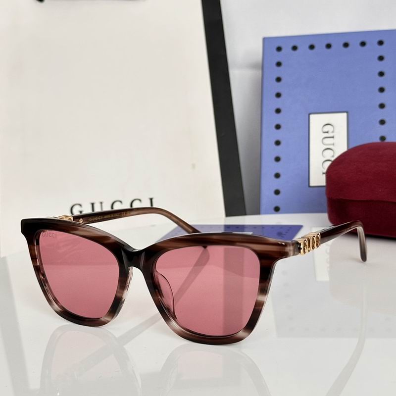 Gucci Glasses sms220