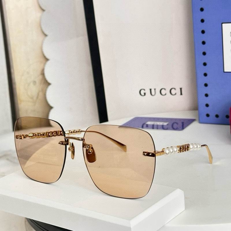 Gucci Glasses sms221