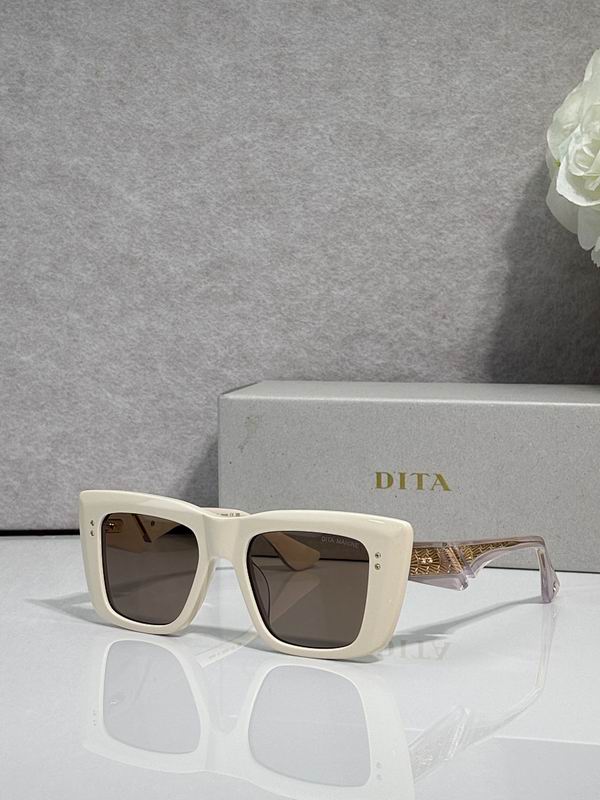 Prada Glasses sms140