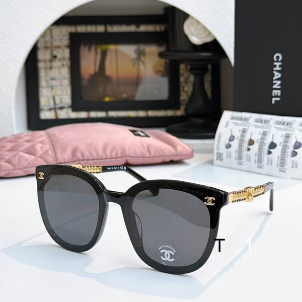 Chanel CH5557 64-18-145 a
