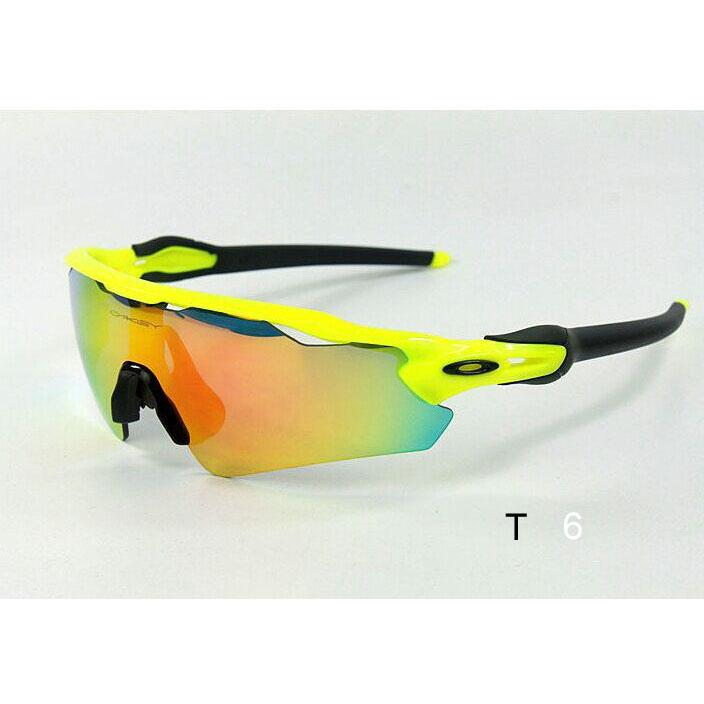 Oakley 0701 e