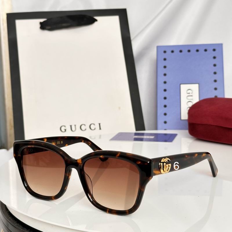 Gucci 080701 55 18-145 e