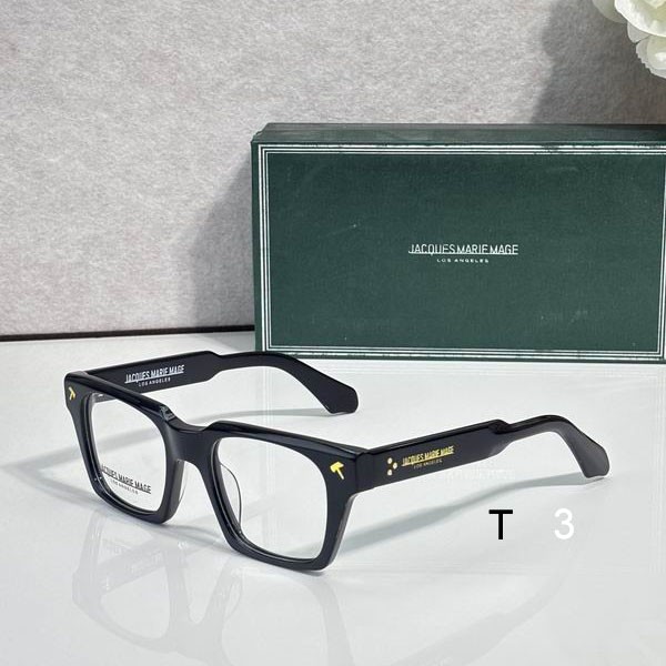 JACQUES MARIE MAG 073101 c