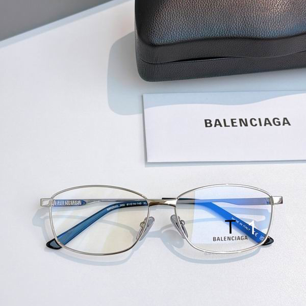 Balenciaga 090201 a