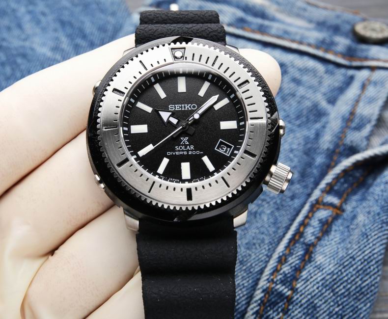 Seiko watch 46.17mm M08