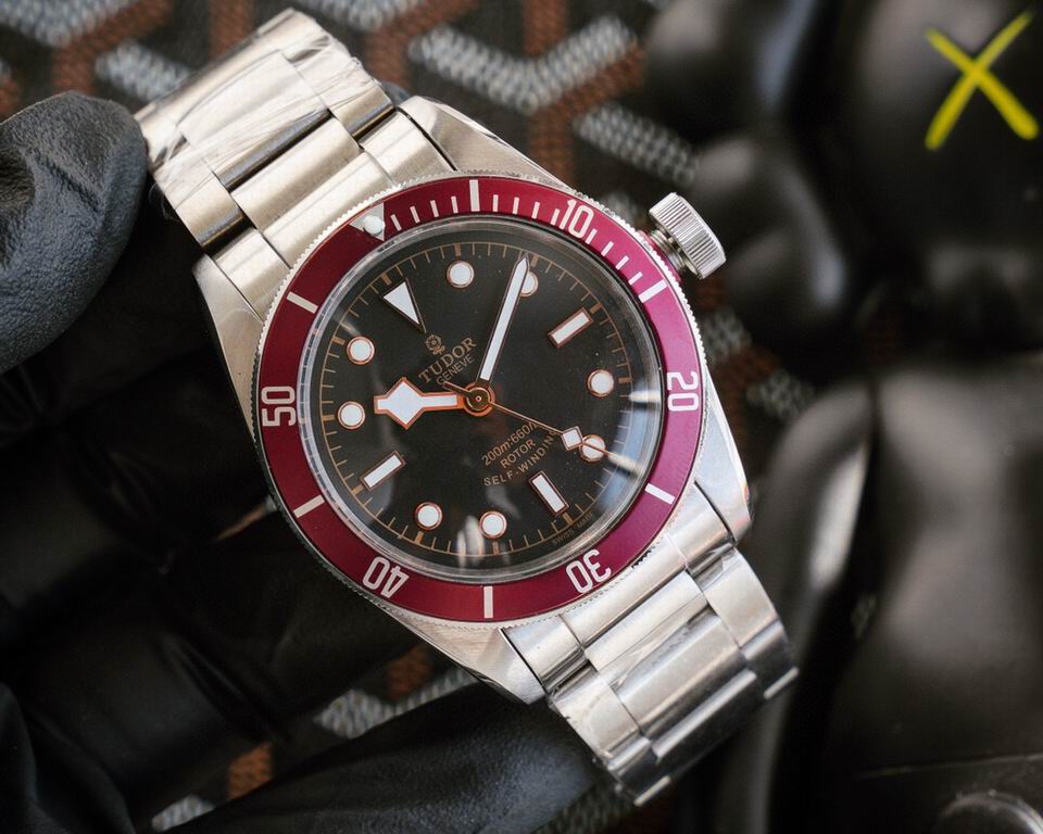 Tudor watch 111003