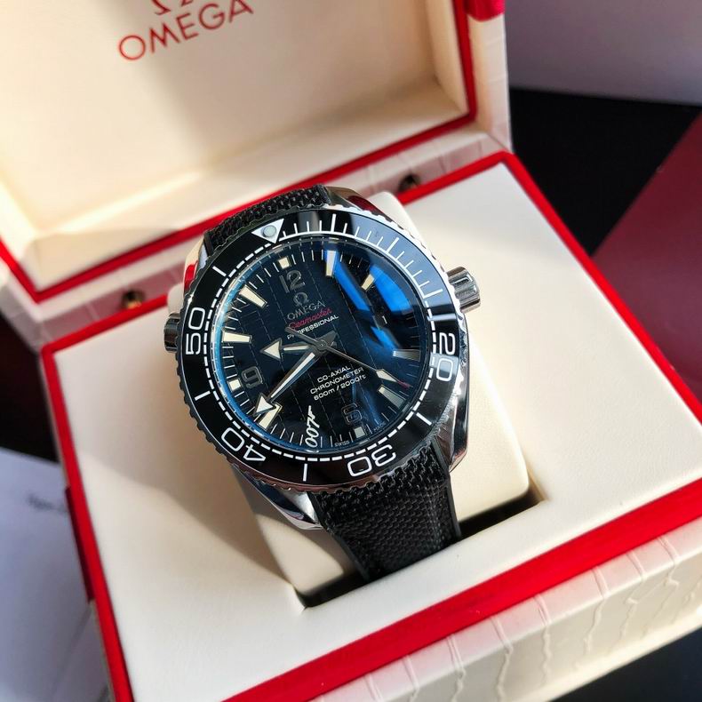 Omega men watch 110420