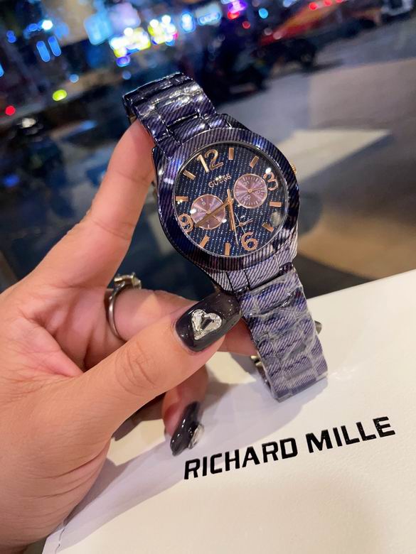 Guess 42mm 10nbz03