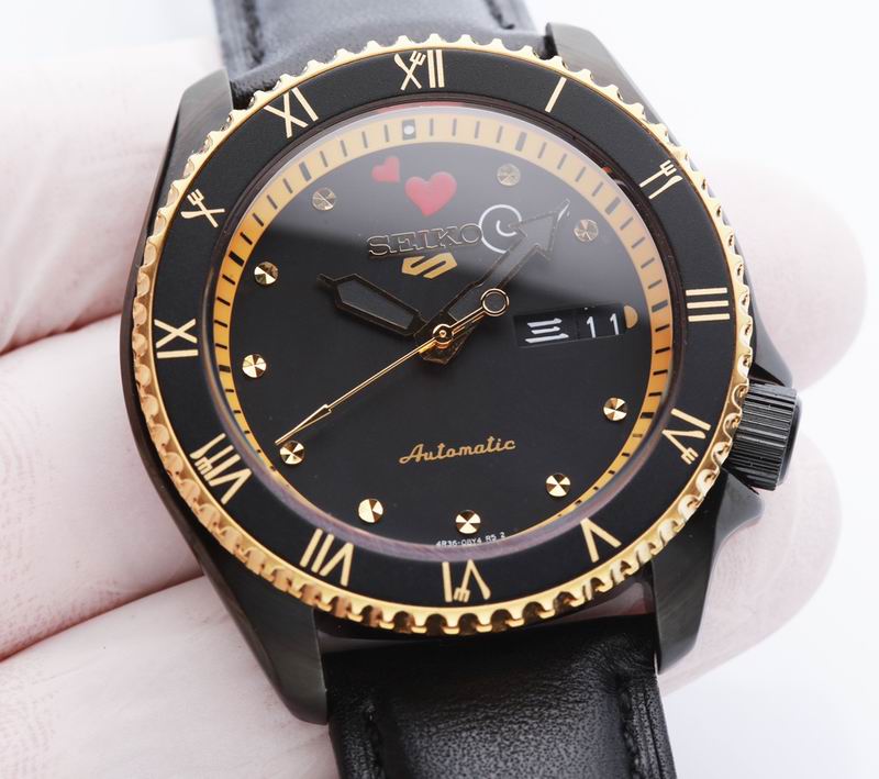 Seiko 42.5X13.4mm 050222
